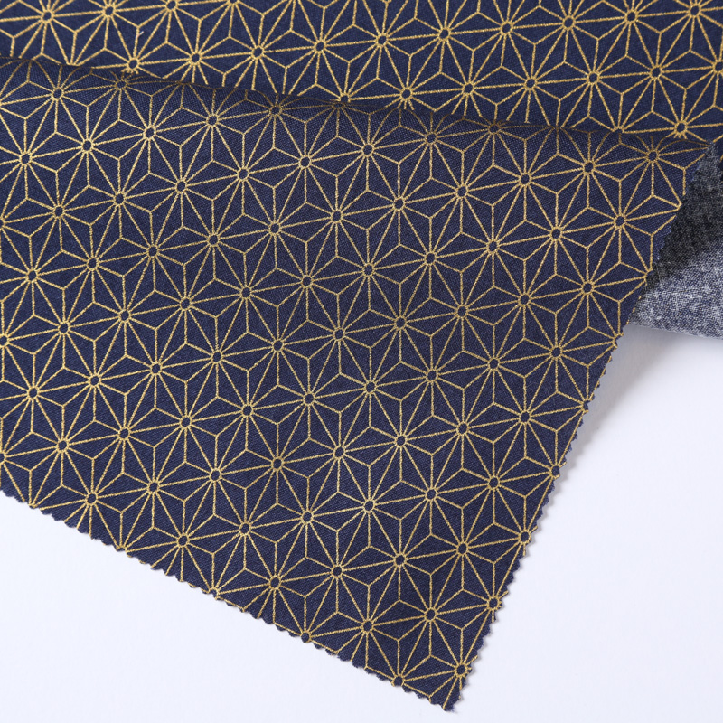 和風柄 民芸シリーズ B-1000-31 シーチング生地に麻の葉が描かれております / Japanese pattern folk art series B-1000-31 Hemp leaves are drawn on the sheeting fabric.