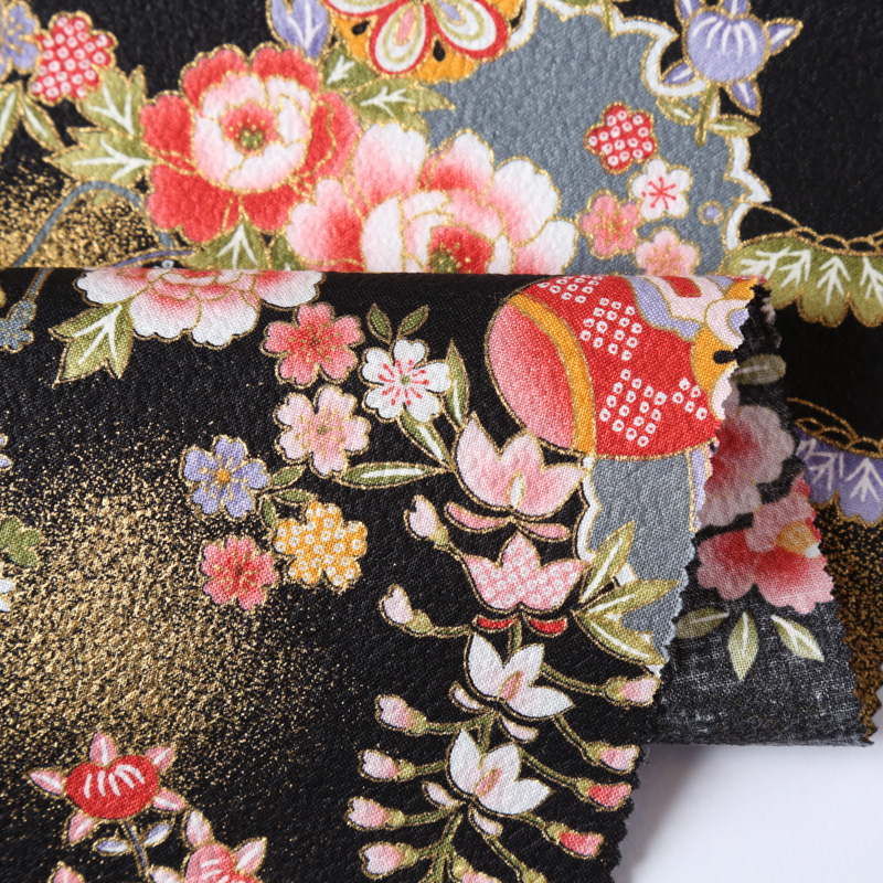 和風柄 開花シリーズ 2500_136N 綿ちりめん風エンボスに花柄が描かれております / Japanese pattern flowering series 2500_136N A floral pattern is drawn on the cotton crepe style embossed pattern.